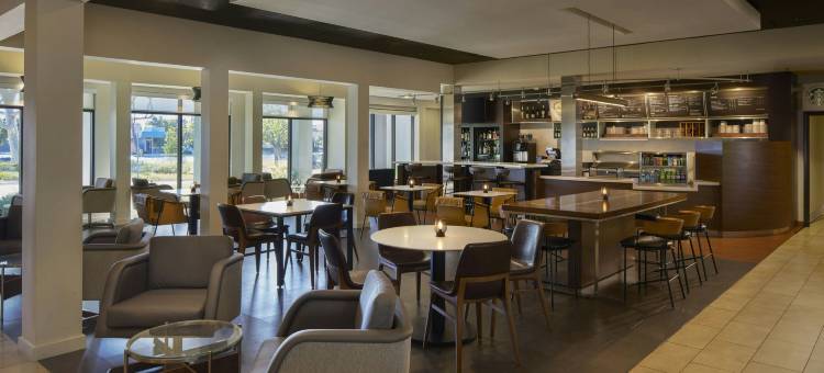 洛杉矶托伦斯/帕洛斯弗德斯万怡酒店(Courtyard Los Angeles Torrance/Palos Verdes)图片