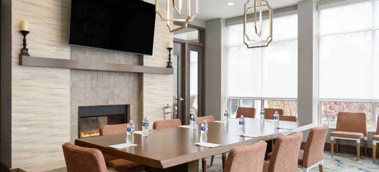 莱诺克斯皮茨菲尔德希尔顿花园酒店(Hilton Garden Inn Lenox Pittsfield)图片