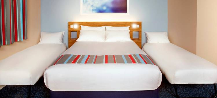 索尔塔什旅屋酒店(Travelodge Saltash)图片