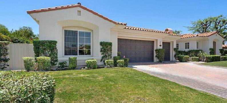 Plum Guide - Sand & Green图片