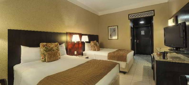 库亚巴德维尔高级酒店(Hotel Deville Prime Cuiabá)图片