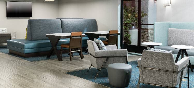 洛杉矶-圣塔克拉丽塔希尔顿欢朋酒店(Hampton Inn Los Angeles Santa Clarita)图片