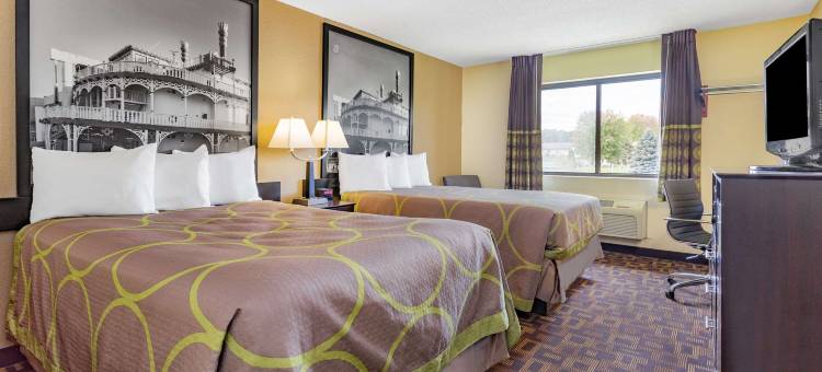 迪科拉速8酒店(Super 8 by Wyndham Decorah)图片