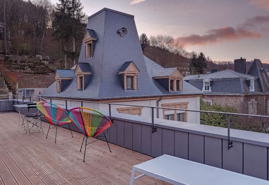 Vistay ApartmentsHotel Overview