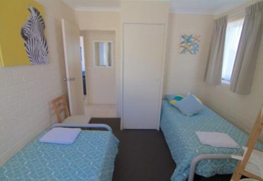 The Sands Holiday Apartments Hotel Overview