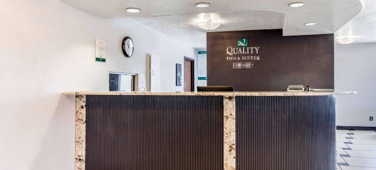 阿尔伯克基北凯艺套房酒店-近气球嘉年华公园(Quality Inn & Suites Albuquerque North near Balloon Fiesta Park)图片