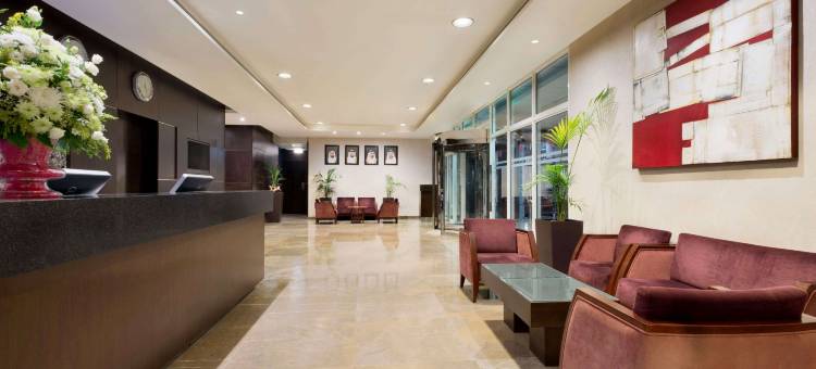 阿布扎比市中心华美达酒店(Ramada by Wyndham Abu Dhabi Downtown)图片