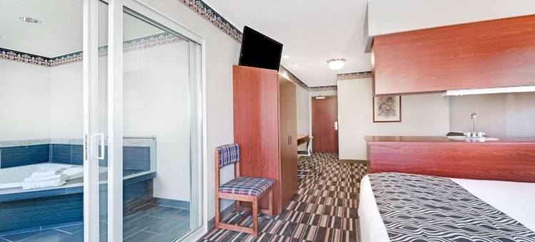 厄班代尔-得梅因温德姆麦客达套房酒店(Microtel Inn & Suites by Wyndham Urbandale/Des Moines)图片