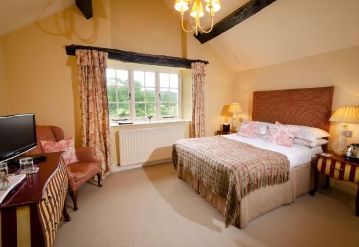 Eltermere Inn Hotel Overview