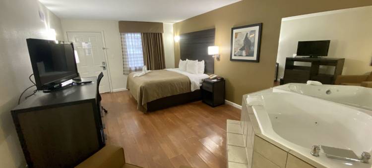 布兰森-76号高速公路中央凯艺酒店(Quality Inn Branson - Hwy 76 Central)图片