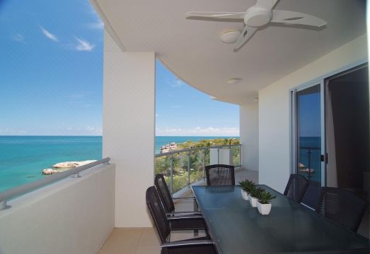 Coral Cove Apartments - Absolute Beachfront Resort Bowen Hotel Overview