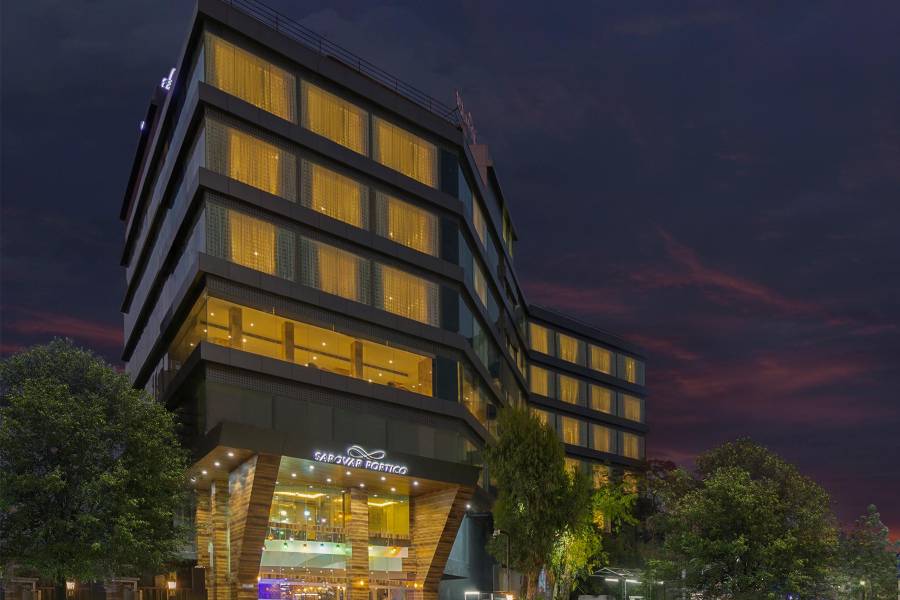 HRJ Sarovar Portico 印多爾