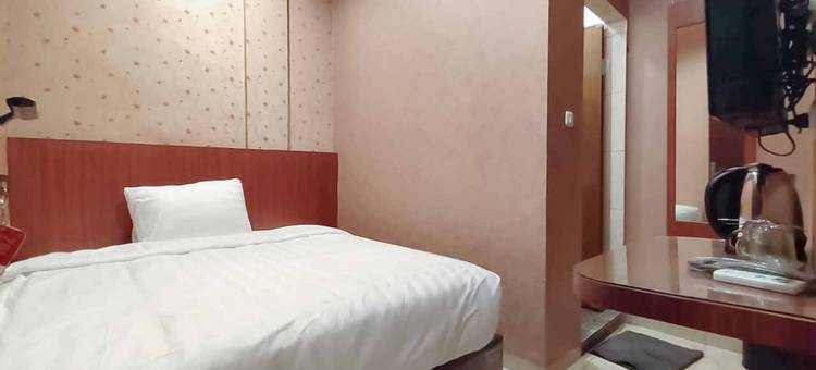 红门加 @ 贾兰莱塔苏约诺棉兰 2(RedDoorz Plus @ Jalan Letda Sujono Medan 2)图片