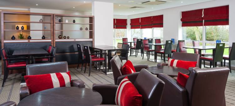 斯温顿西智选假日酒店(Holiday Inn Express Swindon West)图片