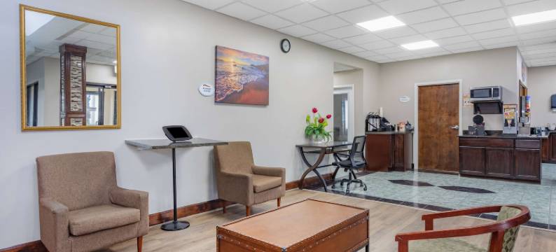 米德威温德姆呗盟酒店(Baymont by Wyndham Midway/Tallahassee)图片