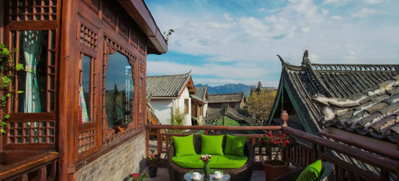 丽江月满西楼客栈图片