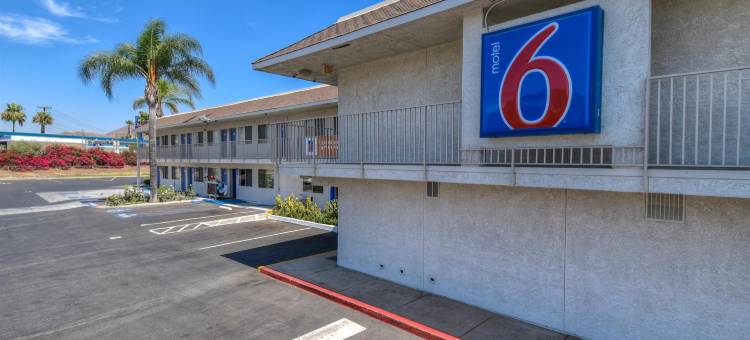 Motel 6 Jurupa Valley, CA - Riverside West图片