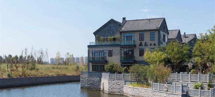 宸舍纯近海景周祥民宿(东营路分店)图片