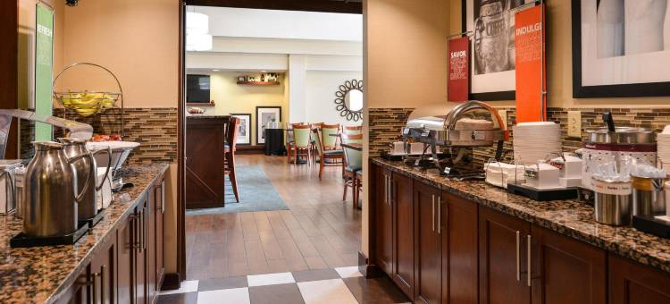 房纽波特纽斯 - 机场 - 奥斯特区域欢朋酒店及套(Hampton Inn & Suites Newport News-Airport (Oyster Point Area))图片