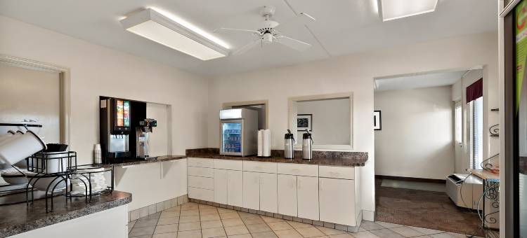 温彻斯特红顶酒店(Red Roof Inn Winchester, VA)图片