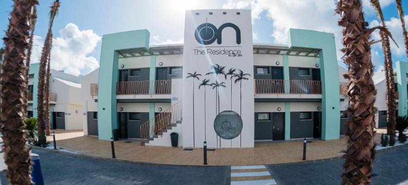 On The Residence图片