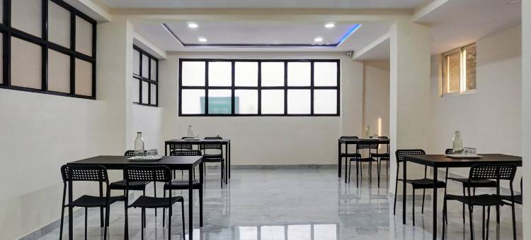 位于浦那国际机场的3卧室公寓-平方米|带1个独立浴室(Esta Stay)图片