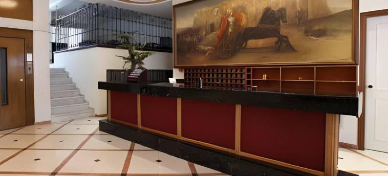 艾琪尔顿宫殿酒店(Achillion Palace)图片