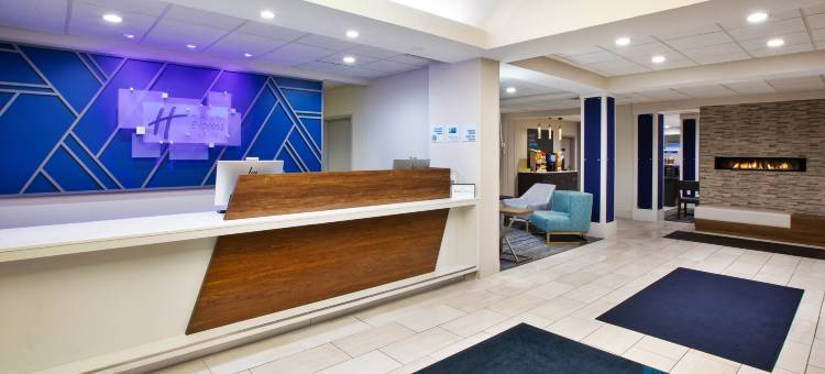 智选假日套房酒店肯特州立大学(Holiday Inn Express & Suites Kent - University Area)图片