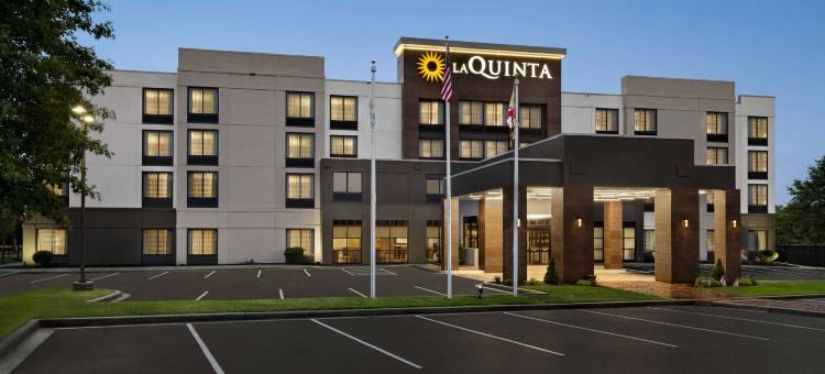 纽瓦克埃尔克顿拉昆塔温德姆套房酒店(La Quinta Inn & Suites by Wyndham Newark - Elkton)图片