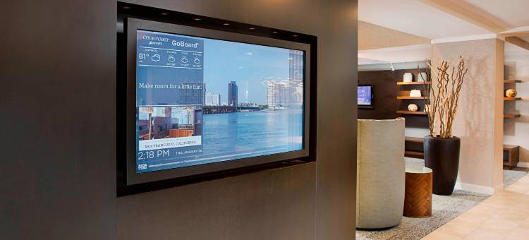 万豪西棕榈滩机场万怡酒店(Courtyard by Marriott West Palm Beach Airport)图片