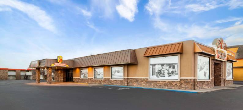 法伦温德姆速8酒店(Super 8 by Wyndham Fallon)图片