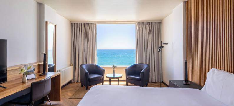 阿克奎雅康康丽笙蓝光水疗酒店(Radisson Blu Acqua Hotel and Spa Concon)图片