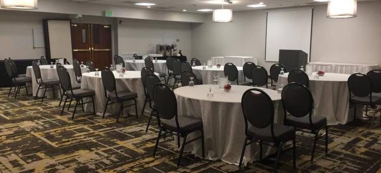 丹佛广场酒店(Plaza Hotel Denver Central)图片