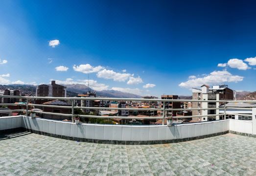 Yuyay Apartaments Cusco Hotel Overview