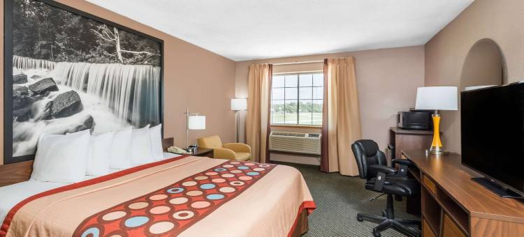 温菲尔德-奎尔里奇区温德姆速 8 酒店(Super 8 by Wyndham Winfield/Quail Ridge Area)图片