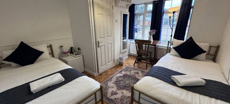 盖特威克四季旅馆(All Seasons Guest House Gatwick & Airport Parking)图片