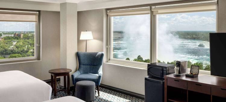 温德姆豪华瀑布景酒店(Wyndham Fallsview Hotel)图片
