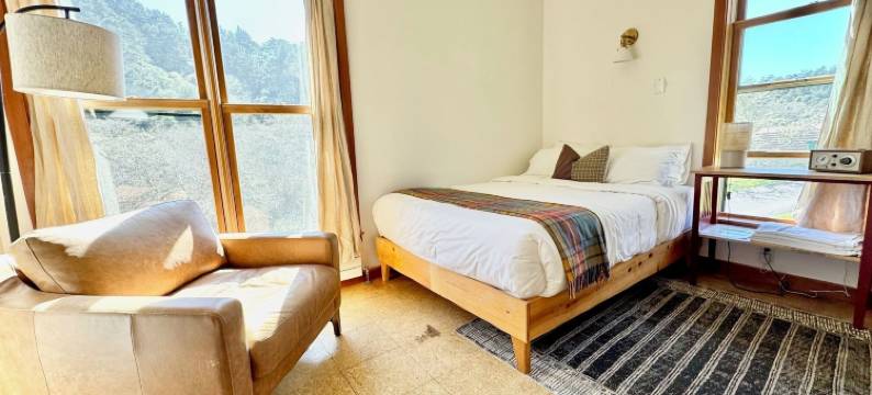 利曼图尔旅馆(Limantour Lodge)图片