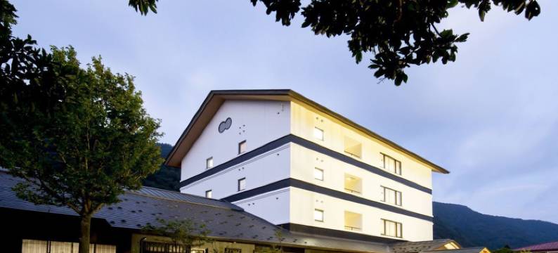 草薙温泉 最上川别邸红旅馆(名汤之宿 高见屋集团)(Takamiya Ryokan Beni)图片