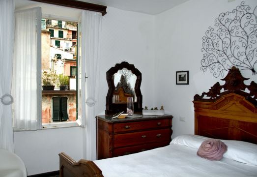 Guesthouse Rollando Hotel Overview