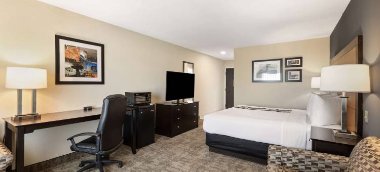 中途机场贝斯特韦斯特套房酒店(Best Western Inn  Suites - Midway Airport)图片