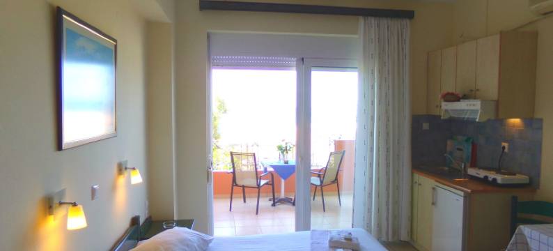 卡捷琳娜海滨一室公寓式酒店(Katerina Seaside Studios)图片