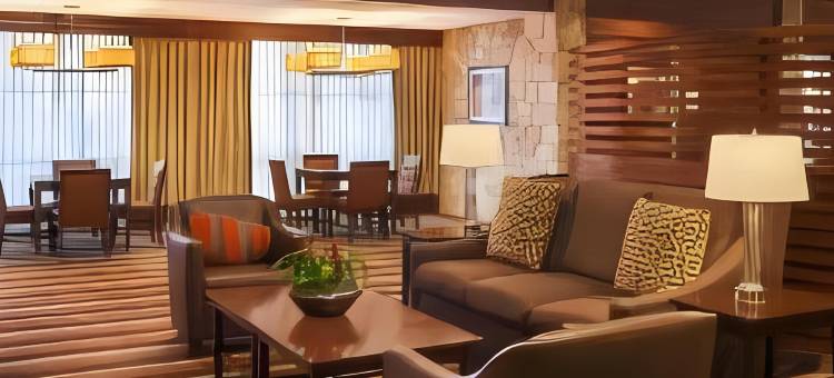 普罗维登斯机场希尔顿DoubleTree酒店(DoubleTree by Hilton Warwick Providence Airport)图片