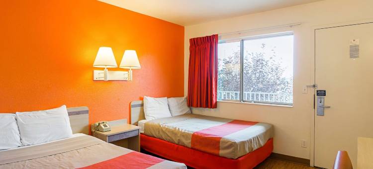 拉勒米6号汽车旅馆(Motel 6 Laramie, WY)图片