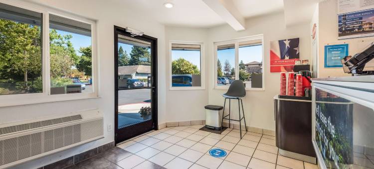 罗内特公园6号汽车旅馆(Rohnert Park, CA)图片