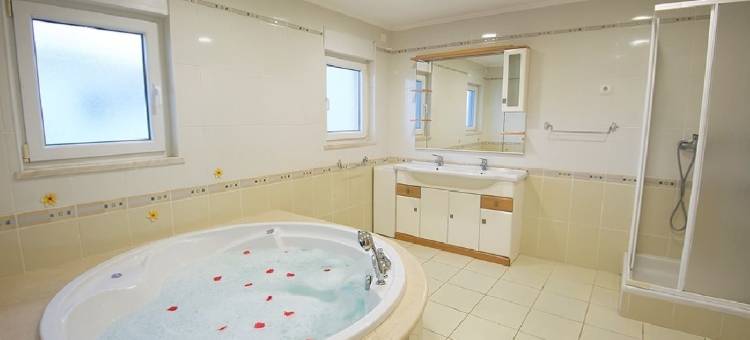 米丰特兹旅馆(Milfontes Guest House | Duna Parque Resorts & Hotels)图片