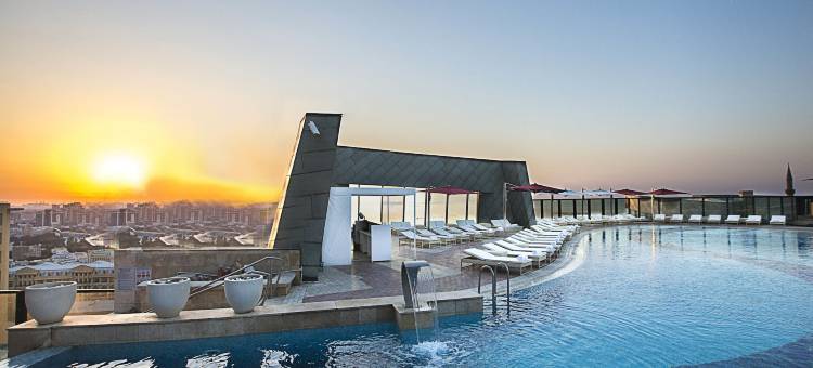 费尔蒙巴库火焰塔酒店(Fairmont Baku - Flame Towers)图片