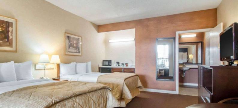 里奇兰品质套房酒店(Quality Inn & Suites Ridgeland)图片