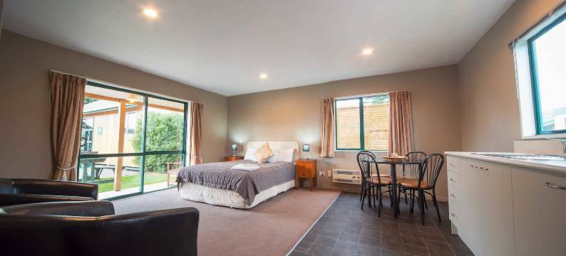 加冕公园汽车旅馆(Coronation Park Motels)图片