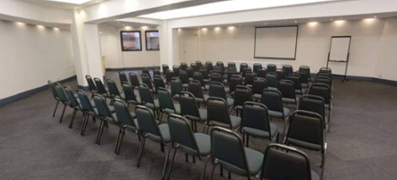 绿洲广场酒店(Oasis Plaza Hotel)图片